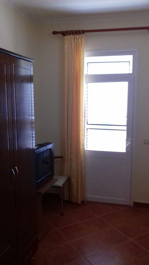 Vila Kristal Vlora Exterior photo