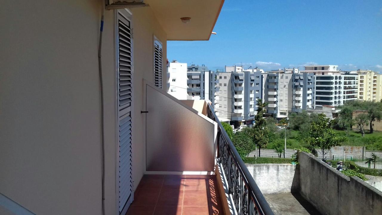 Vila Kristal Vlora Exterior photo
