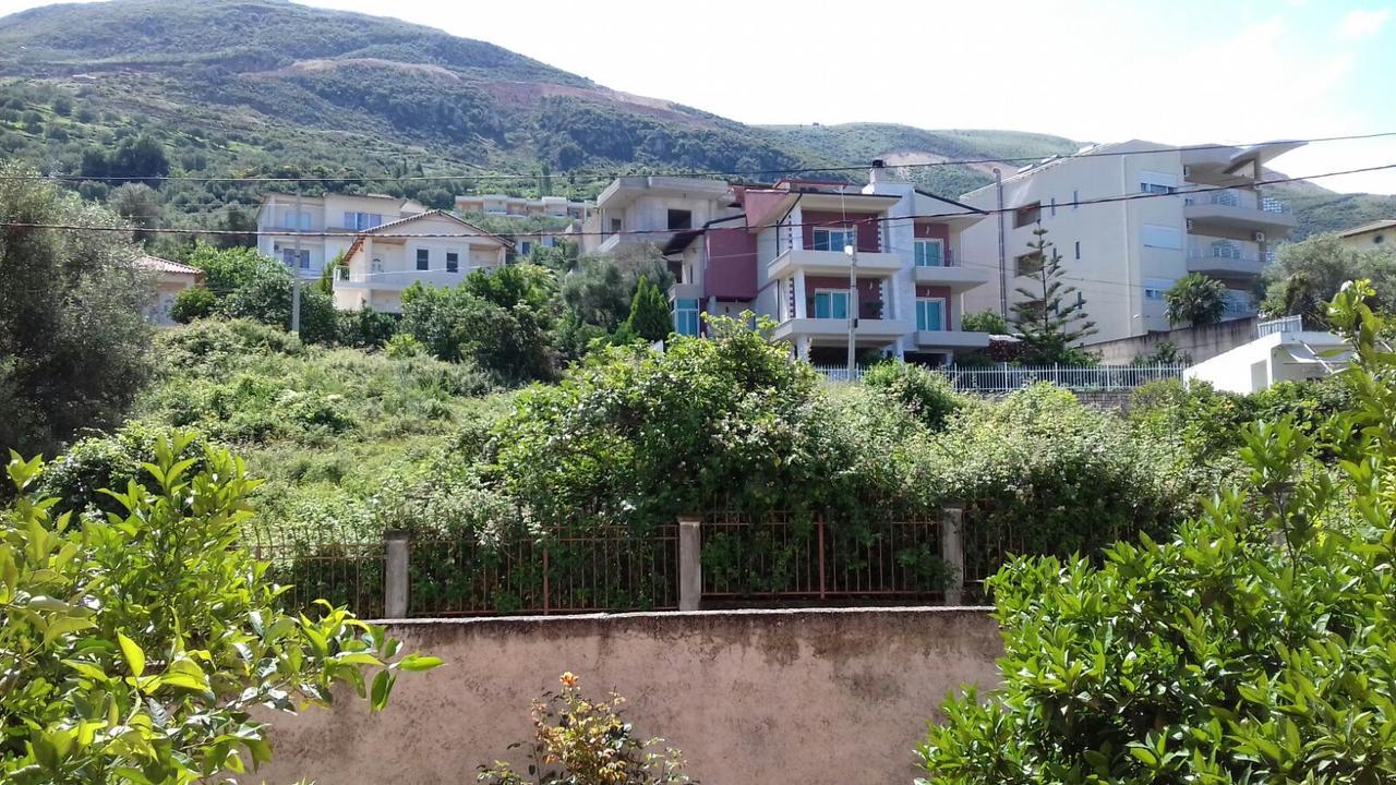 Vila Kristal Vlora Exterior photo